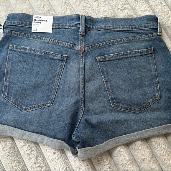 Old Navy distressed Size 12 Mid-Rise shorts - Picture 2 of 4